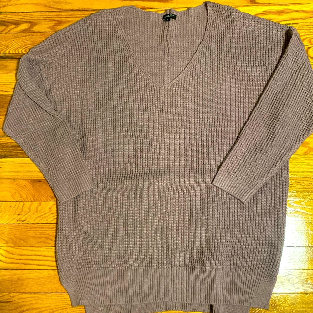 Oversized Light Purple Tunic Sweater. Aamilife Brand. Size Large.